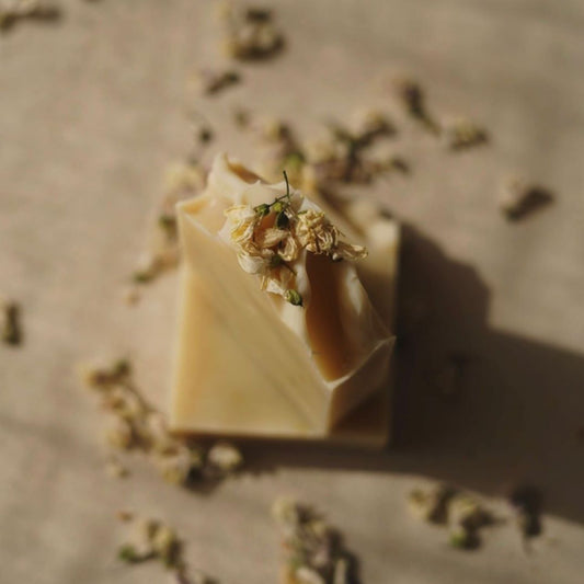 Savon artisanal naturel "Acacia Blanc" fait à la main - savon bio - savon organique