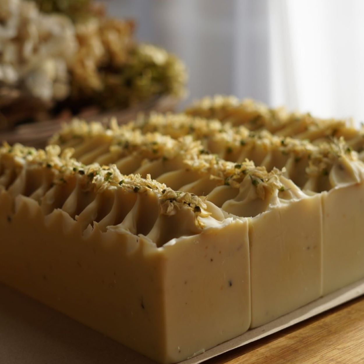 Savon artisanal naturel "Acacia Blanc" fait à la main - savon bio - savon organique