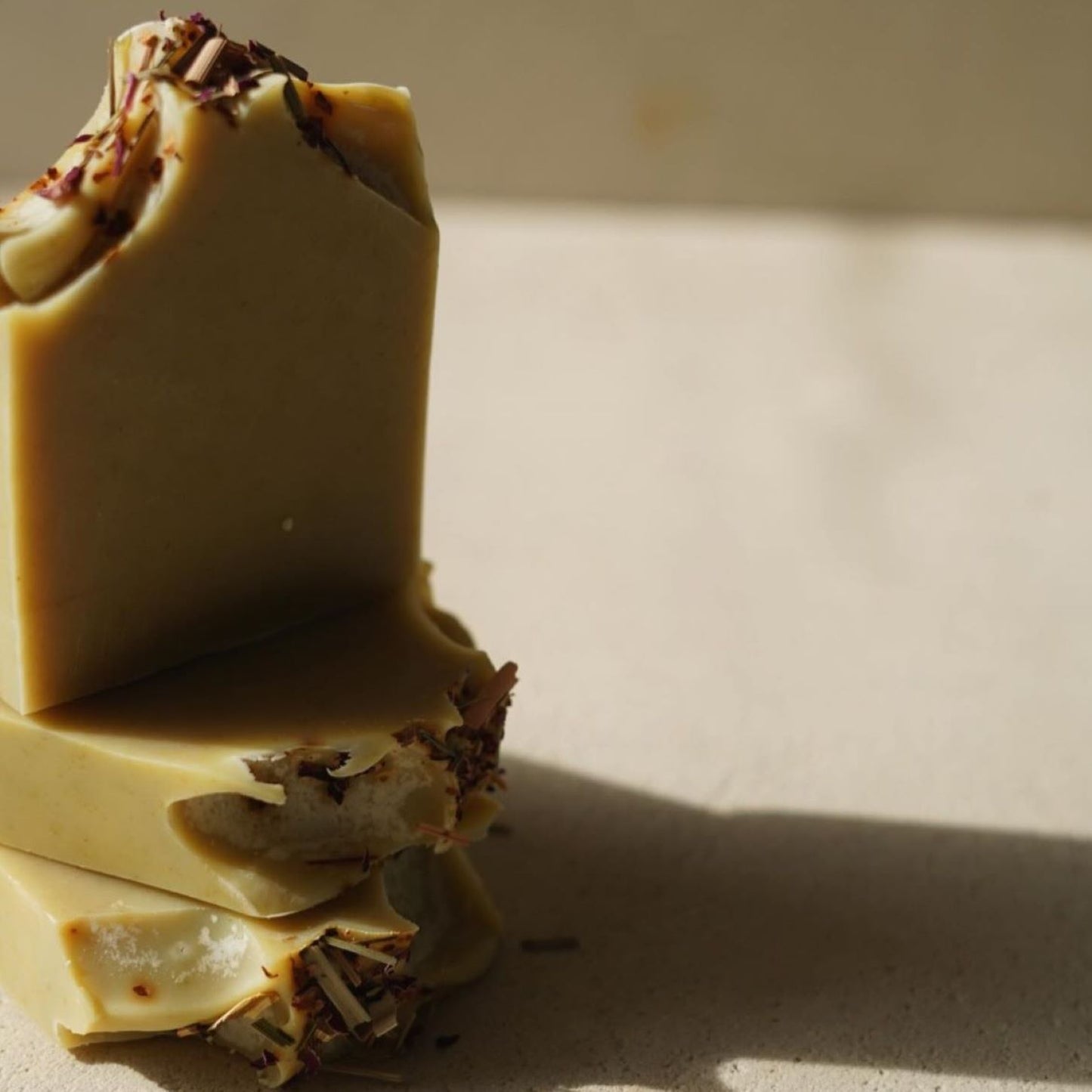 Savon artisanal naturel "Citronnelle" fait à la main - savon organique - savon handmade